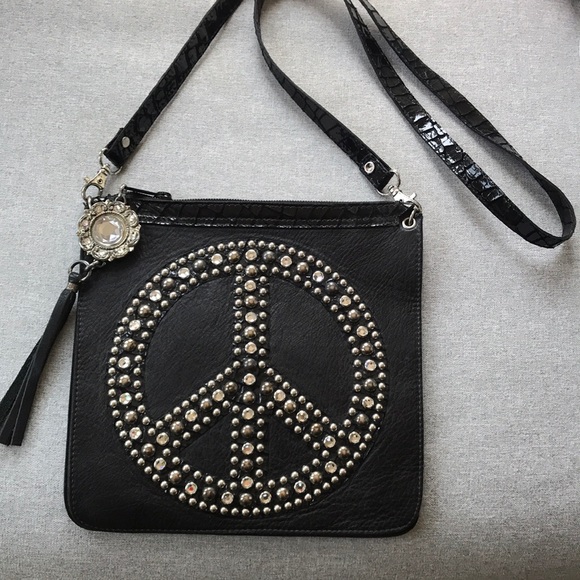 Handbags - Vintage black leather purse